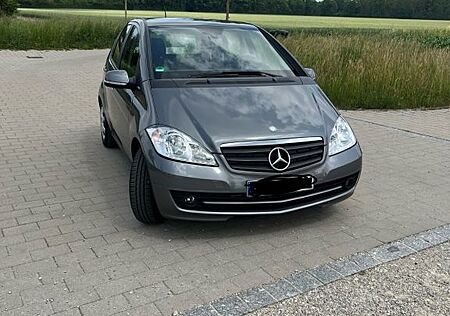 Mercedes-Benz A 160 CDI BlueEFFICIENCY -