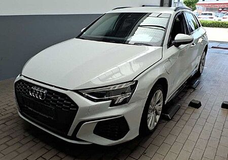 Audi A3 Sportback 40 TFSI e S line S tronic LED Navi