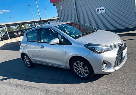 Toyota Yaris 1,33-l-Dual-VVT-i Edition-S Edition-S