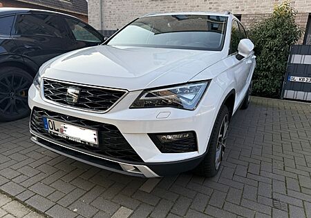 Seat Ateca 1.4 EcoTSI Xcellence 4Drive DSG weiß 150PS