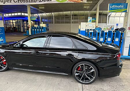 Audi S8 4.0 TFSI plus tiptronic quattro -