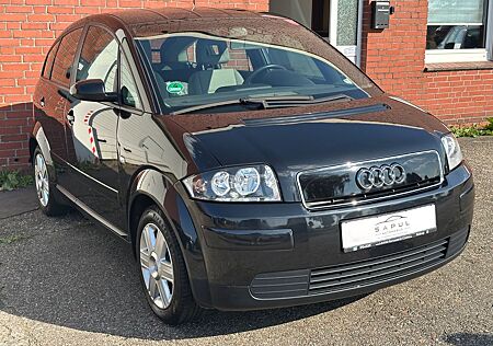 Audi A2 1.4 1.Hand KLIMAAUT. SHZ ELEK. FENSTER PDC