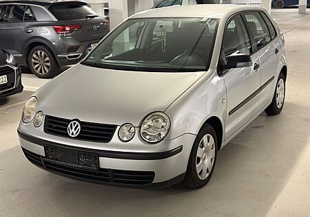 VW Polo Volkswagen IV Basis Tüv Neu