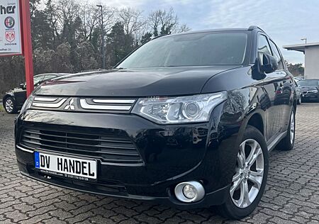 Mitsubishi Outlander ClearTec Intense 4WD *Kamera/7 Sitzer