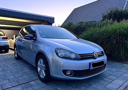 VW Golf Volkswagen 1.2 TSI MATCH MATCH - TÜV/AU bis 05.2026