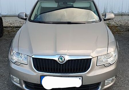 Skoda Superb 1.8 TSI DSG Ambition Combi Ambition