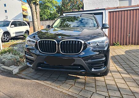 BMW X3 xDrive20d AT -