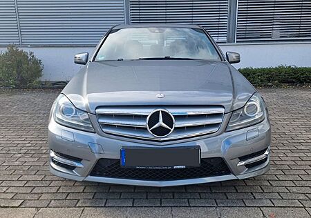 Mercedes-Benz C 220 Mercedes CDI, AMG-Paket, 2. Hand