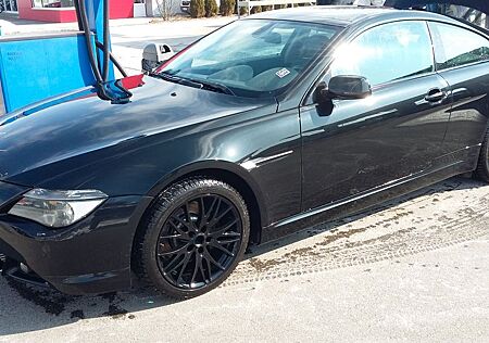 BMW 645Ci 4.4 V8 Coupe