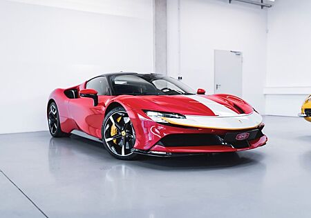 Ferrari SF90 Stradale *1. Hand / Fiorano / MwSt.*