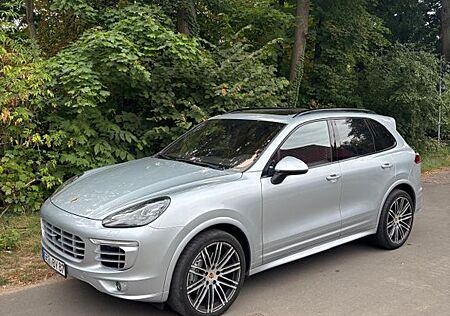 Porsche Cayenne S Diesel S Voll Ausgestattet !!!