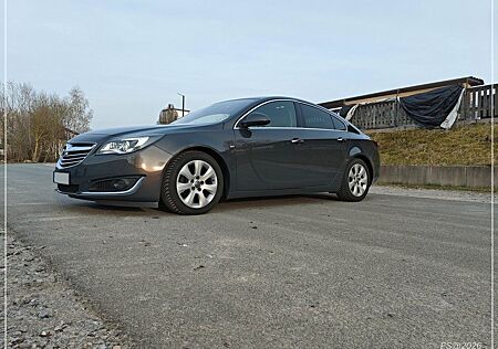 Opel Insignia 2.0 CDTI / Innovation / 19Zoll / Top