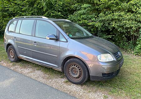 VW Touran Volkswagen 1.9 TDI 74kW Tempomat 6Gang Klima AHK