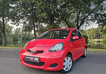Toyota Aygo (X) AYGO Cool 1HAND/TÜV/INSPK NEU/GARANTIE/KLIMA/5TR