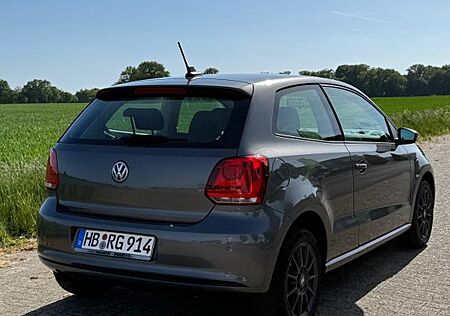 VW Polo Volkswagen 1.4 grau / viele Neuteile