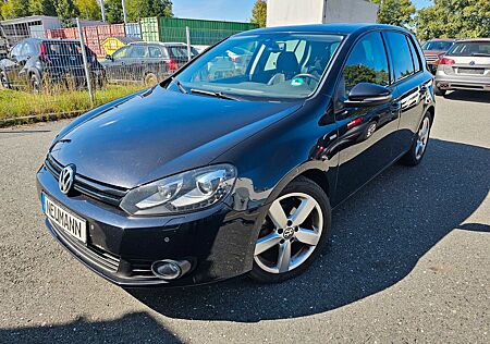 VW Golf Volkswagen 1.6 TDI MATCH BiXenon Klimaauto Navi Sitzhz