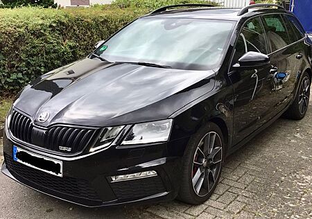 Skoda Octavia 2.0 TSI DSG RS Combi RS