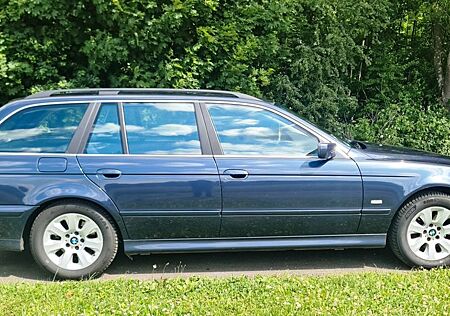 BMW 520i touring -