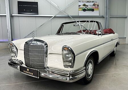 Mercedes-Benz 300 SE Cabriolet prominenter Vorbesitz