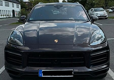 Porsche Cayenne E-Hybrid -