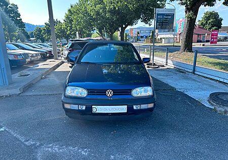 VW Golf Volkswagen 1.8 Cabrio Karmann