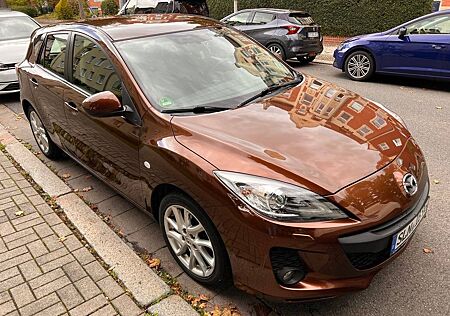 Mazda 3 gepflegt mit guter Ausstattung