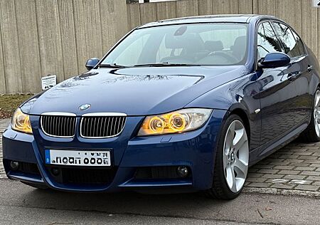 BMW 330i -M Paket-19Alu-Shzg-PDC V/H-ACC-Volleder