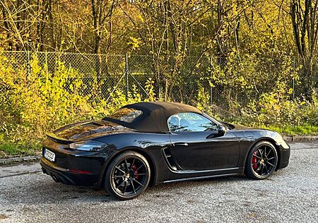 Porsche Boxster GTS 4.0 Schalter Burmester LED Sitzlüft