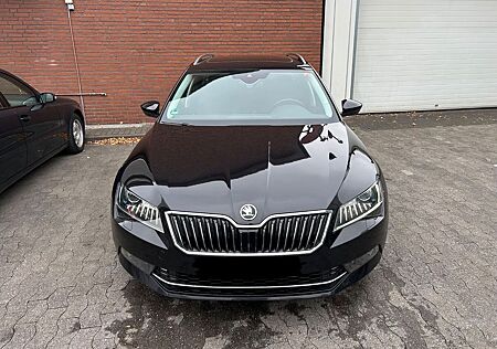 Skoda Superb TÜV NEU 2.0 TDI SCR 140kW DSG 4x4 Style