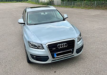 Audi Q5 2.0 TFSI tiptronic quattro Hybrid Pano
