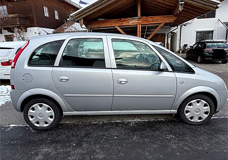 Opel Meriva 1.6 -