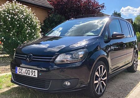 VW Touran Volkswagen 2.0 TDI DSG Style Style TÜV Neu!