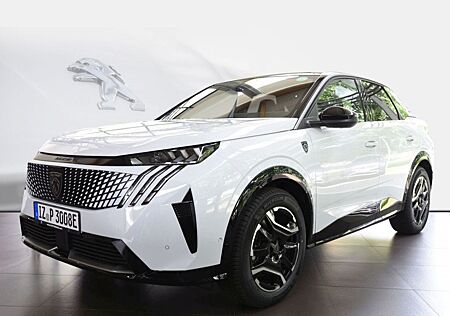 Peugeot 3008 Neuer e- GT 210