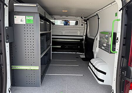 Renault Trafic Komfort Regale Bott Standheizung