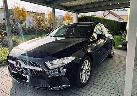 Mercedes-Benz A 180 d Limousine