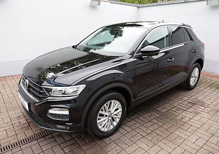 VW T-Roc Volkswagen 1,6 TDI BMT NAV ALU AppC. Sitzh.
