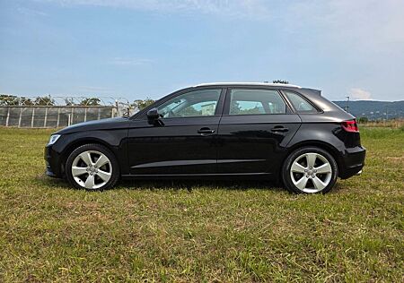 Audi A3 1.4 TFSI cod ultra Ambition Sportback Amb...