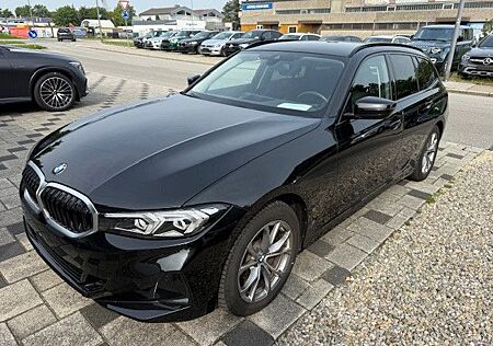 BMW 320d xDrive Touring Aut LED Navi LiveCockp SiHzg