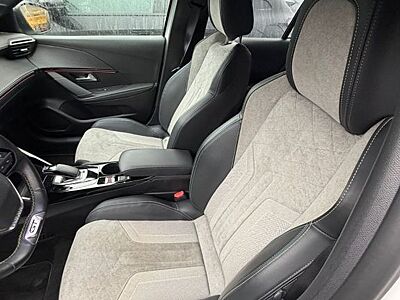 Peugeot e-208 136 GT Pack GT Pack