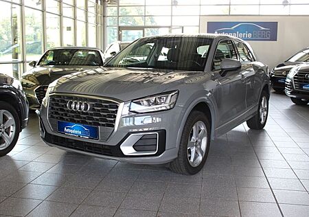 Audi Q2 35 TFSi S-tronic Sport AHK Navi LED