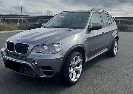 BMW X5 xDrive30d - TOP AUSSTATTUNG!!