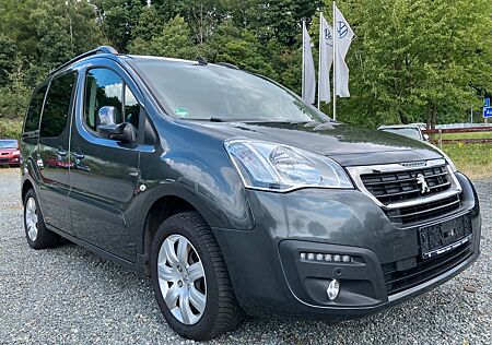 Peugeot Partner Tepee Allure 120PS Navi Tel Apple Car Pl