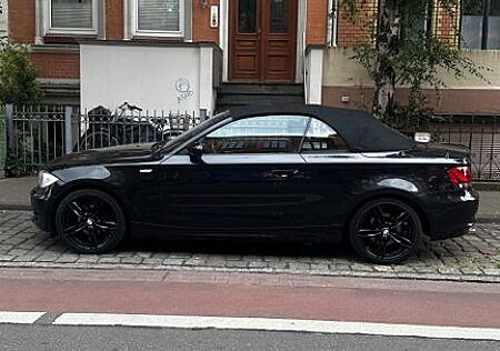 BMW 120i Cabrio -