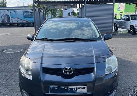Toyota Auris 1.6 VVT-i Executive Executive