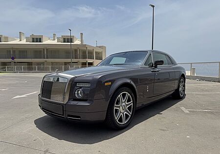 Rolls-Royce Phantom Coupé 6.75 V12 460HP
