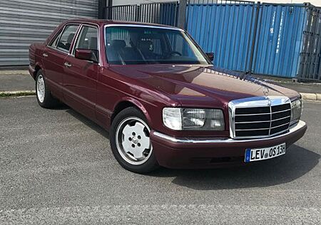 Mercedes-Benz S 300
