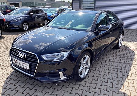 Audi A3 Limousine 35 TFSI sport - 1. Hand