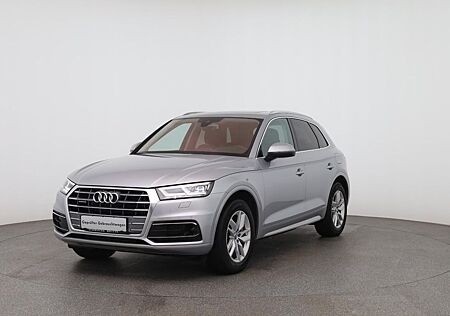 Audi Q5 50 TFSI e quattro Sport