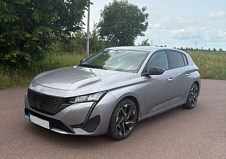 Peugeot 308 PureTech 130 EAT8 Active Active