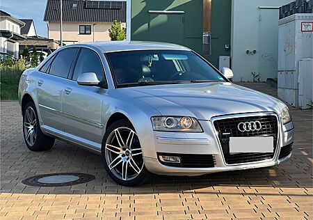 Audi A8 3.0 TDI (DPF) tiptronic quattro -